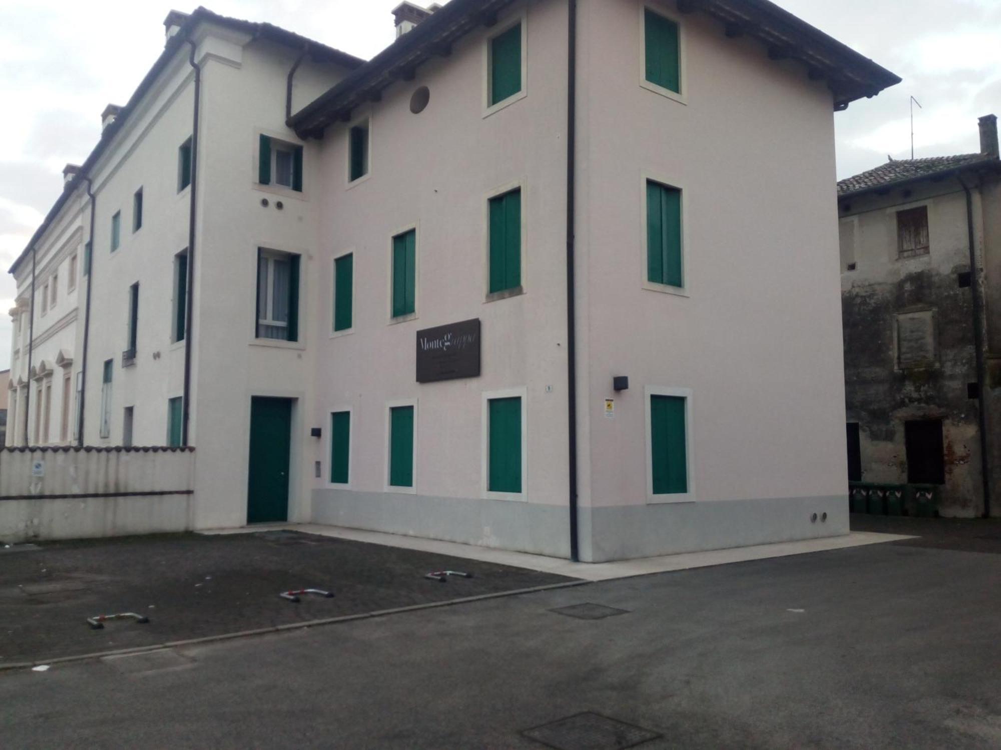 Residence Montegrappa Sandrigo Luaran gambar