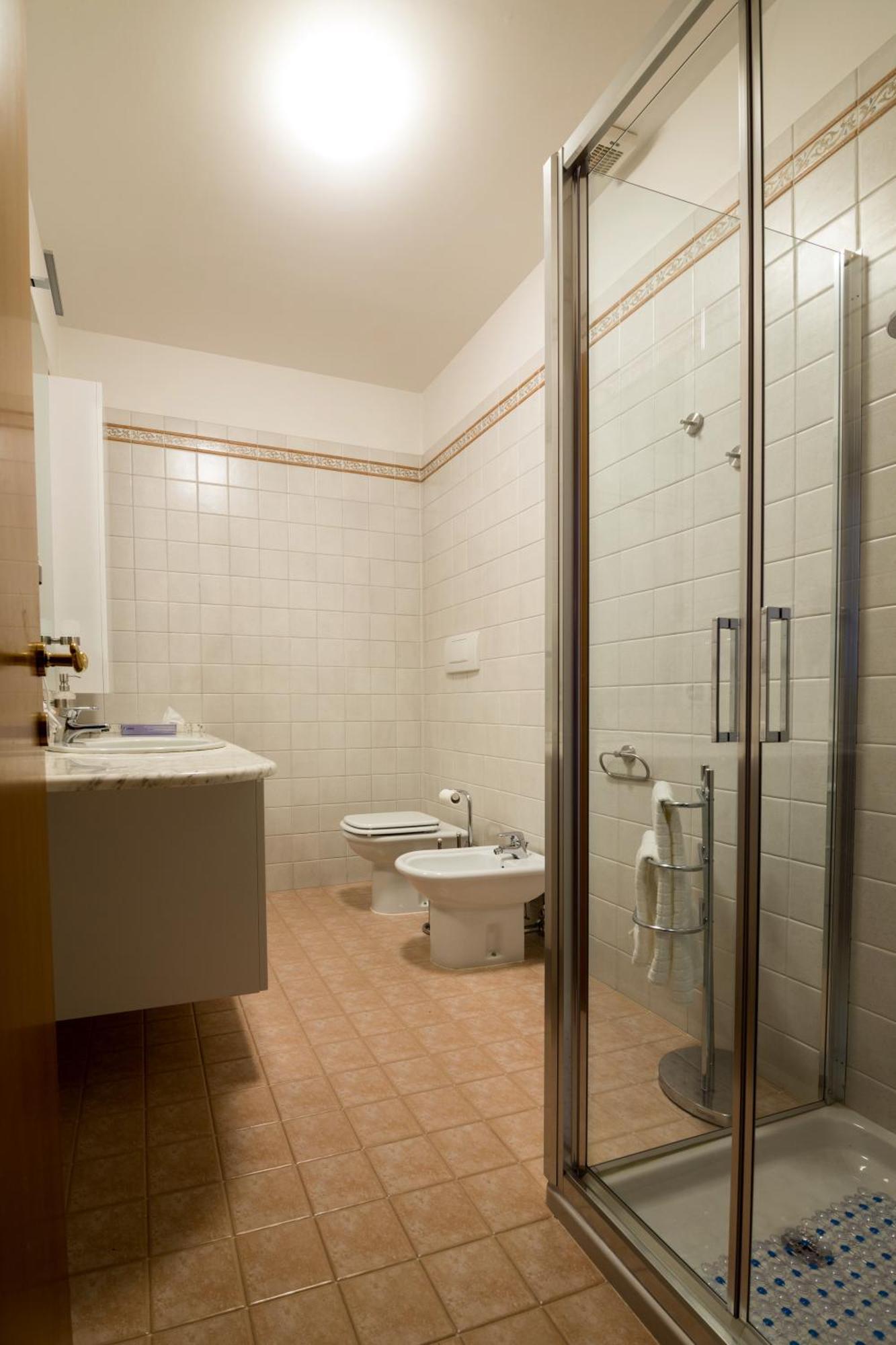 Residence Montegrappa Sandrigo Luaran gambar