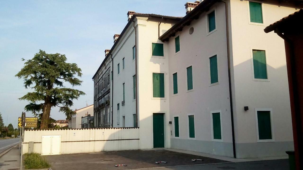 Residence Montegrappa Sandrigo Luaran gambar
